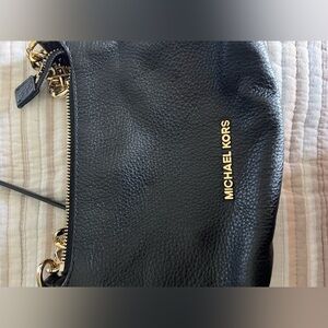 EUC Michael Kors Leather Bag